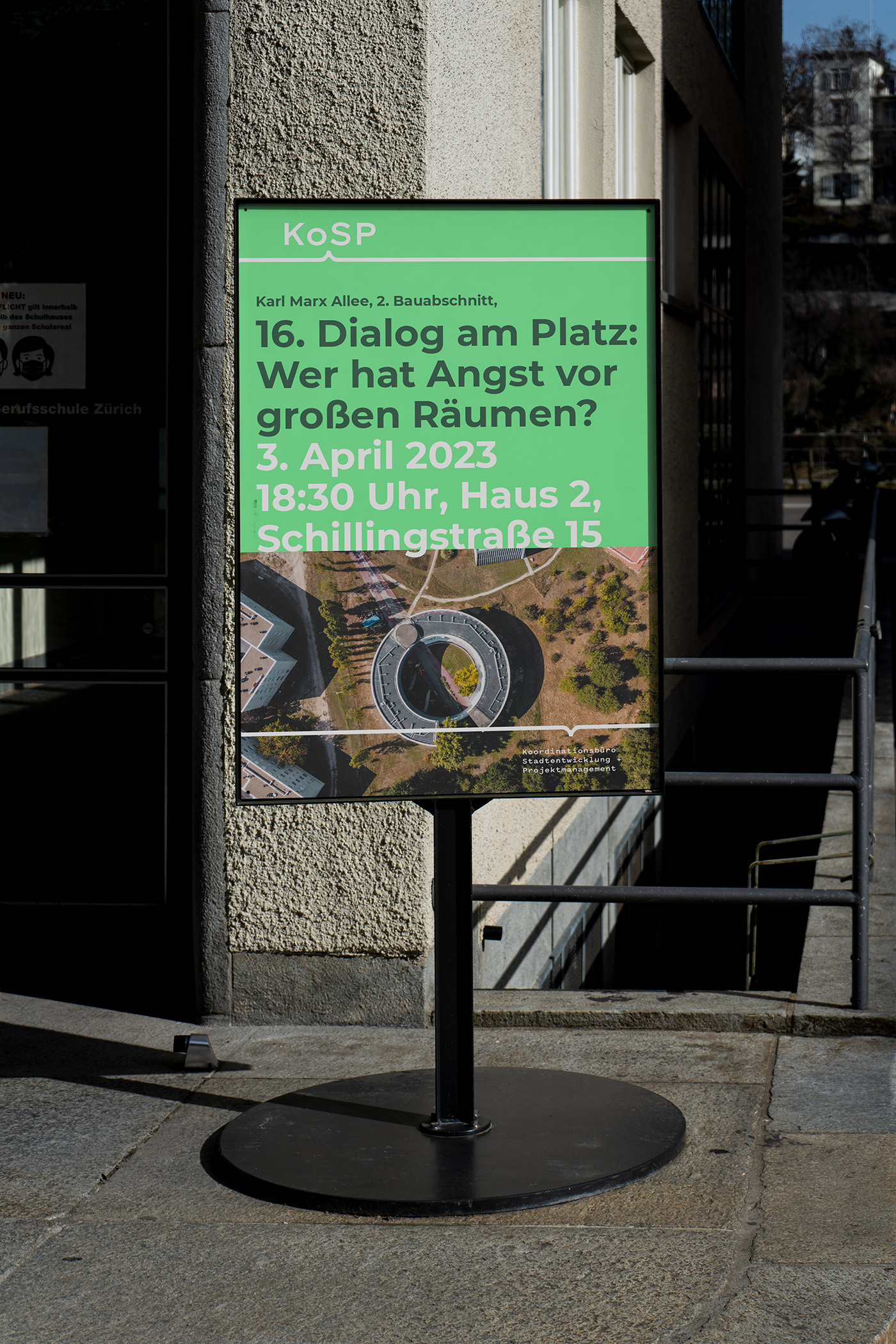 Poster mockup 1